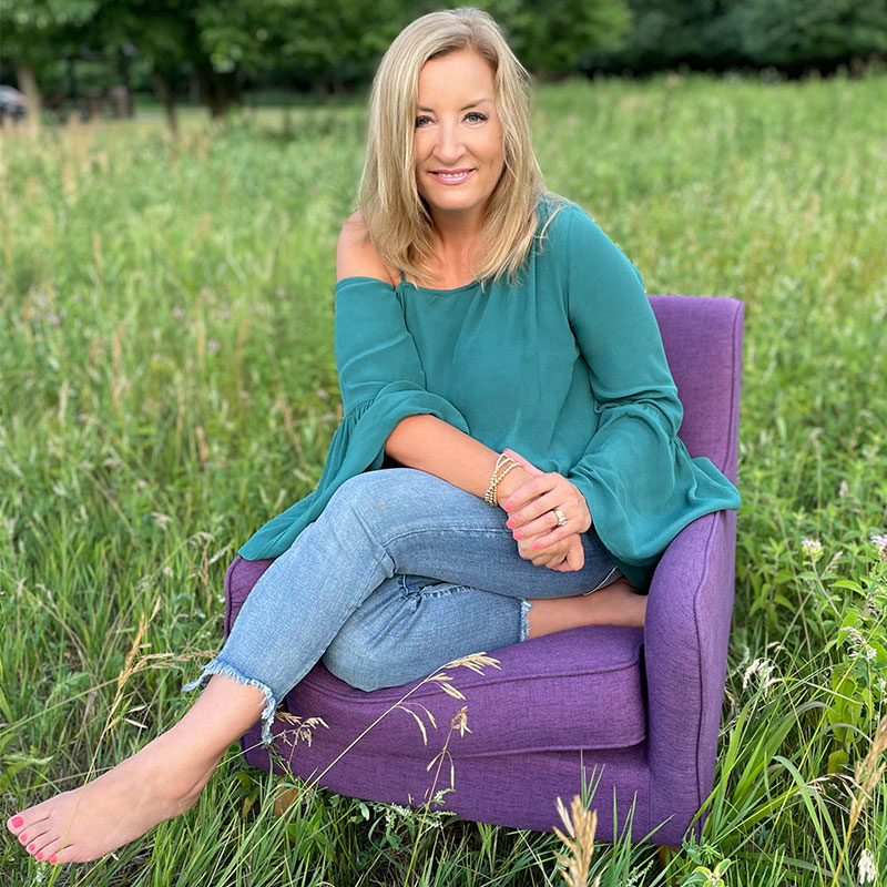 Deb Kraulidis - Moms for America Podcast Host