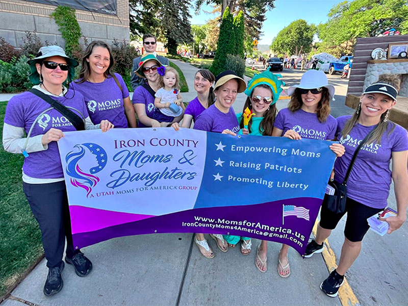 1776 Defenders Club - Moms for America